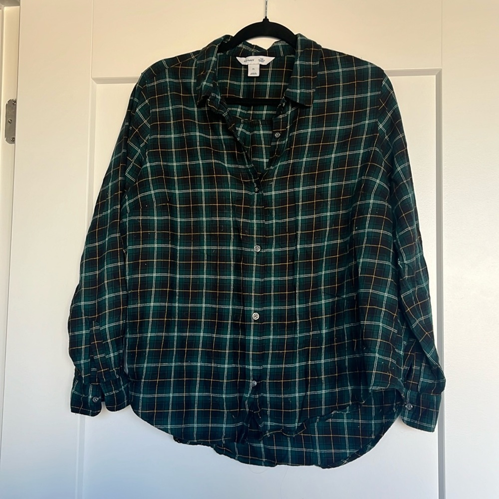 Old navy flannel women’s button down the classic shirt